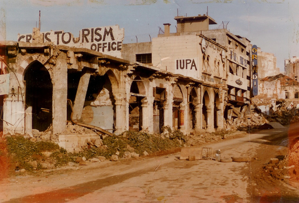 24 MAU in Beirut